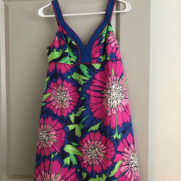 Lilly Pulitzer silk dress - Picture 3 of 4
